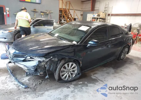 2018 Toyota Camry Le from USA, damaged, VIN 4T1B11HKXJU509987
